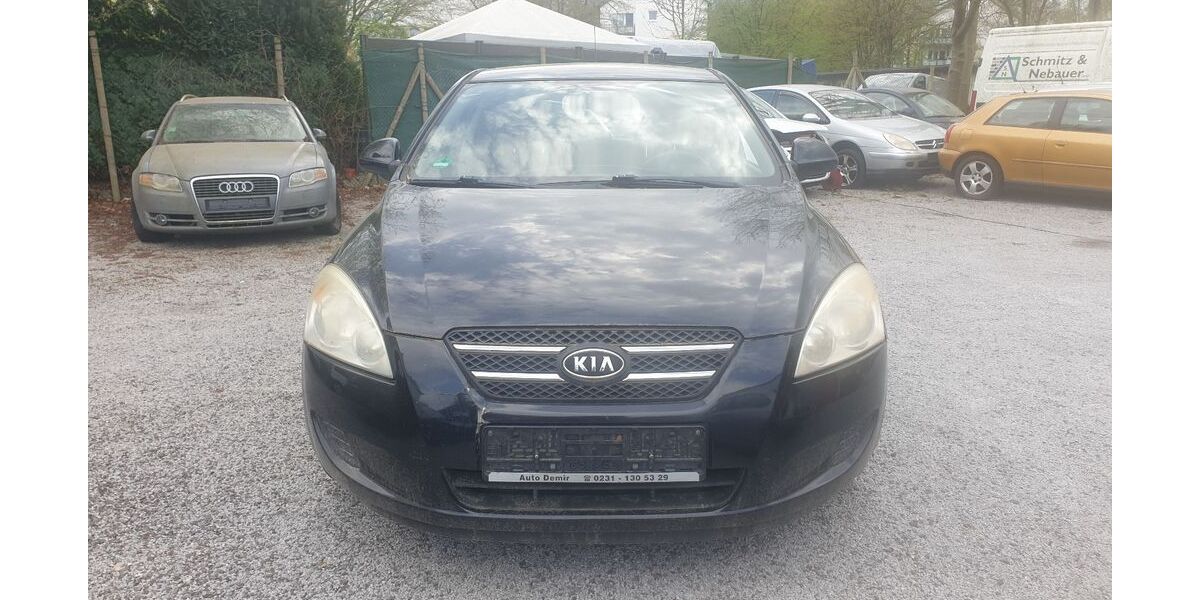 Kia ceed / Ceed 293.923 km 690 &euro; Dortmund 44328