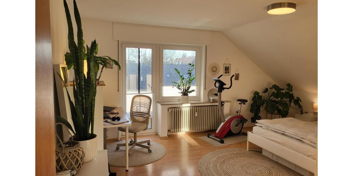Dachgeschoßwohnung Dortmund Hörde - 3 Zimmer, 80 m&sup2;, 800&euro; | Angebot:25635929