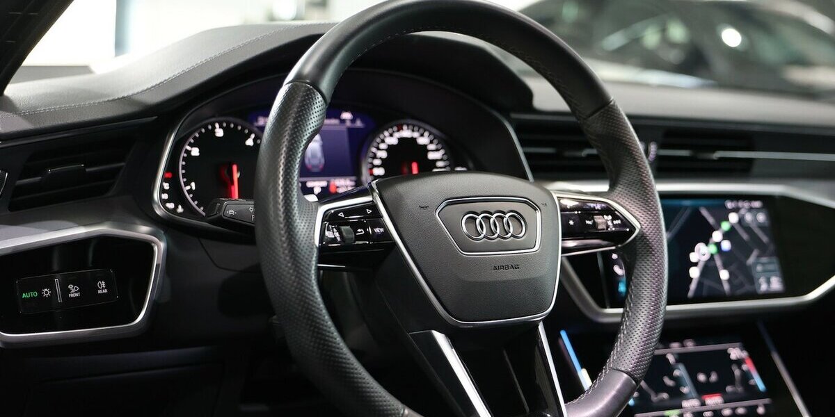 Audi A6 Avant 40 TDI Q S-LINE SPORT BLACK CHRONOSGRAU 90.000 km 33.888 &euro; Hamm 59077