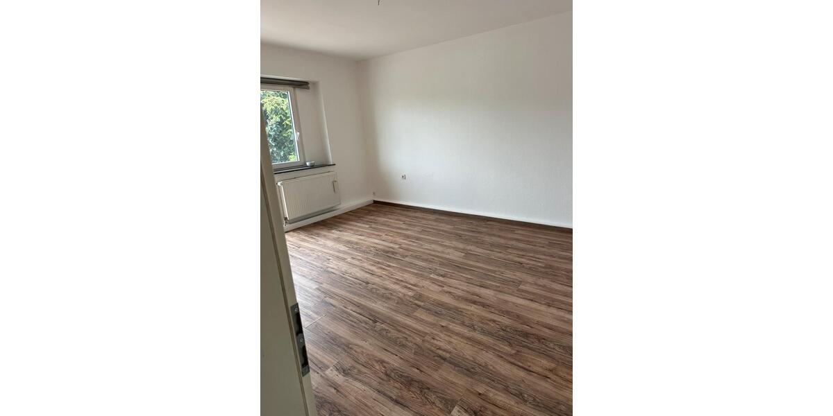 Etagenwohnung Dortmund Eving - 2.5 Zimmer, 70 m&sup2;, 900&euro; | Angebot:26560419