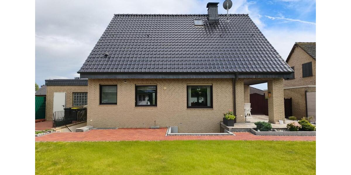 Einfamilienhaus Kamen - 8 Zimmer, 220 m&sup2;, 439.000&euro; | Angebot:26985467