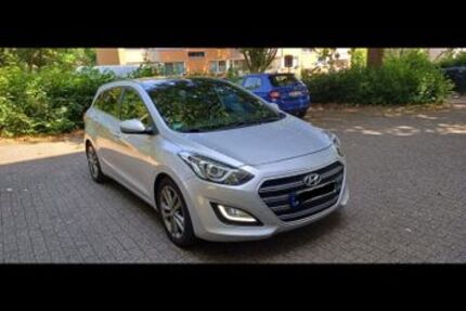 Hyundai i30 136.000 km 10.500 &euro; dortmund 44287