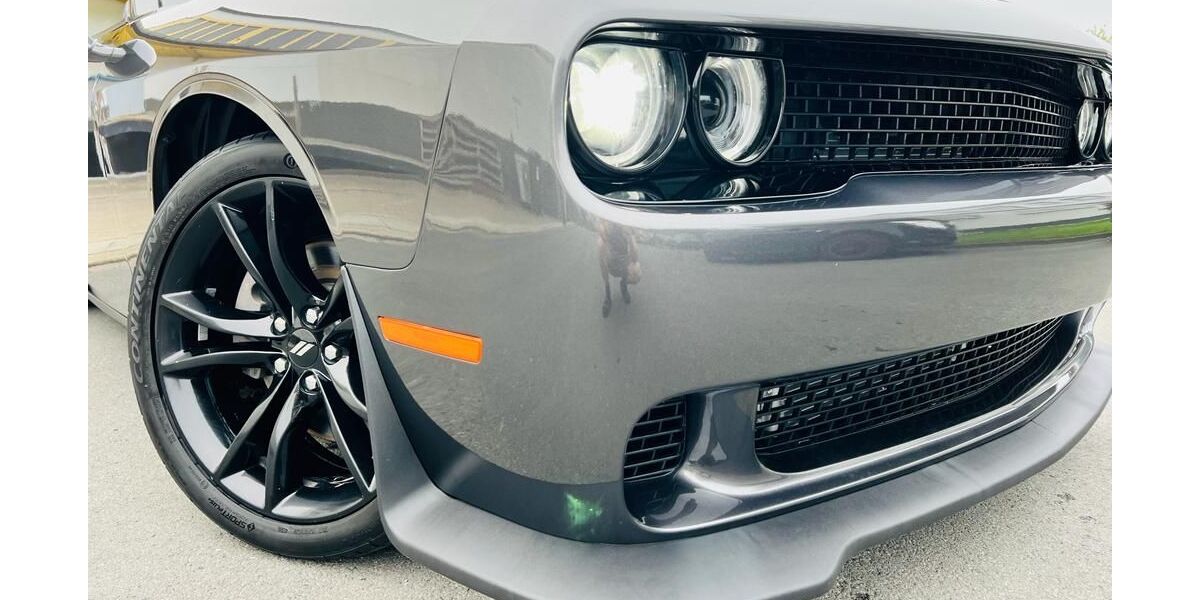 Dodge Challenger 94.000 km 29.450 &euro; Unna 59425