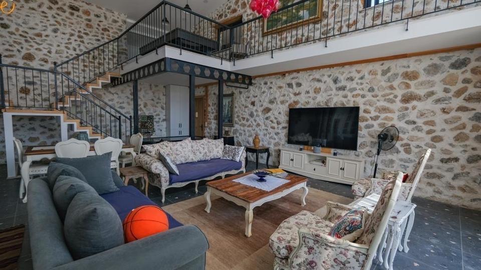 Einfamilienhaus Dortmund Innenstadt Ost - 5 Zimmer, 400 m&sup2;, 410.000&euro; | Angebot:25964596