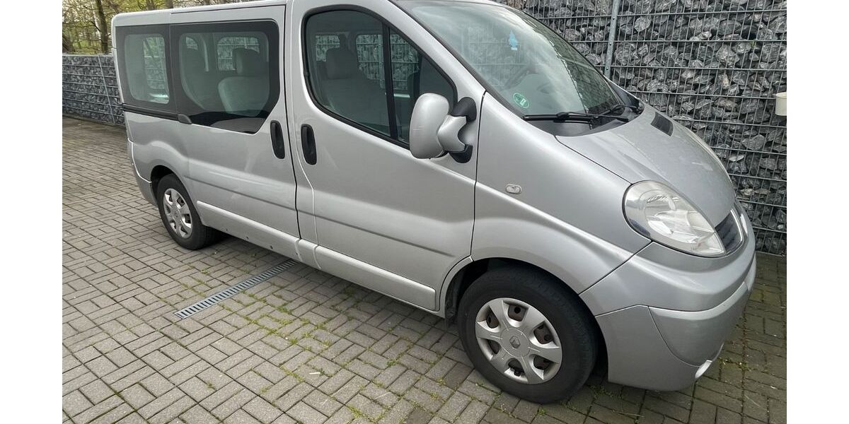 Renault Trafic 153.000 km 7.500 &euro; Hamm 59077