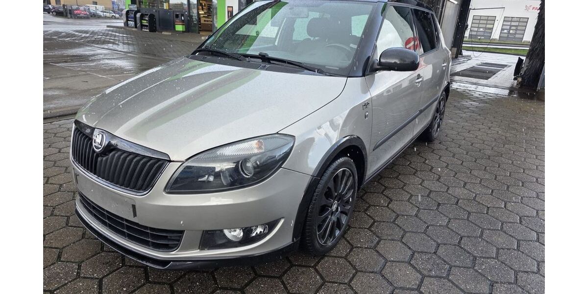 Skoda Fabia 220.000 km 2.499 &euro; Dortmund 44339