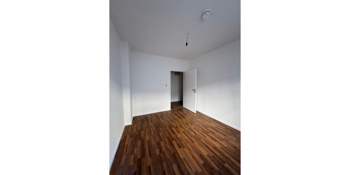 Etagenwohnung Hagen Hagen-Mitte - 3 Zimmer, 80 m&sup2;, 590&euro; | Angebot:25614437