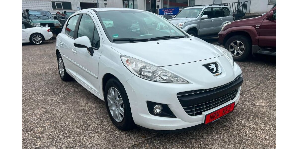 Peugeot 207 112.147 km 2.999 &euro; Hamm 59067