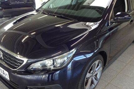 Peugeot 308 74.103 km 10.950 &euro; Werl 59457
