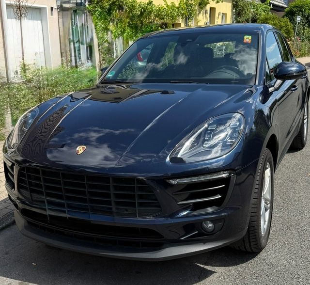 Porsche Macan 160.000 km 27.499 &euro; Iserlohn 58636