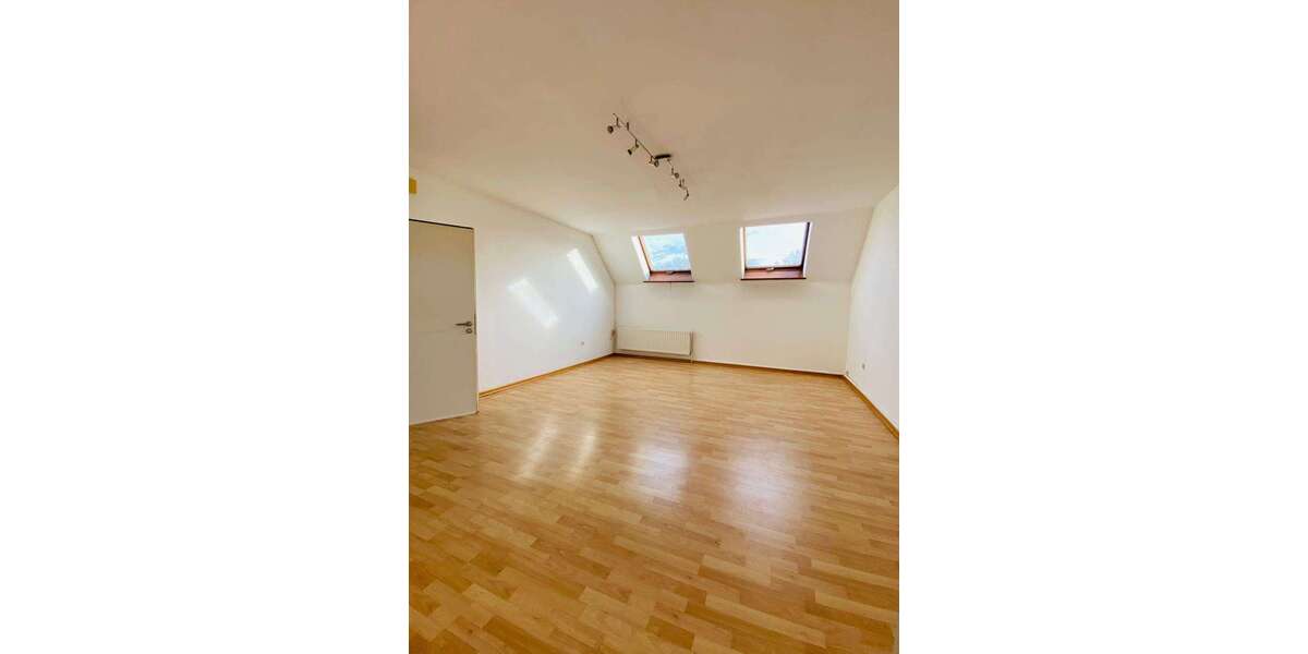 Etagenwohnung Hemer - 3 Zimmer, 95 m&sup2;, 625&euro; | Angebot:25457807