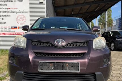 Toyota Urban Cruiser 97.000 km 5.900 &euro; Dortmund 44145