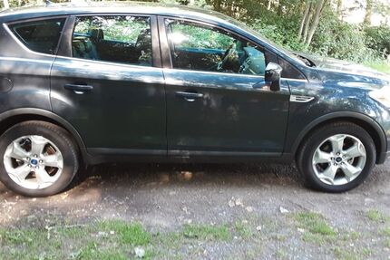 Ford Kuga 184.000 km 5.200 &euro; Lüdinghausen 59348