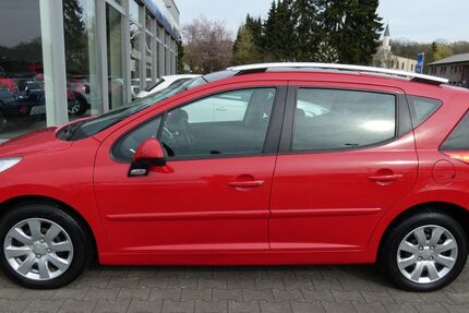 Peugeot 207 54.000 km 3.490 &euro; Bergkamen 59192