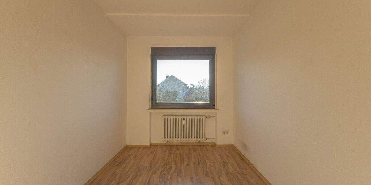 Etagenwohnung Menden Mitte - 4 Zimmer, 125.000&euro; | Angebot:25729250