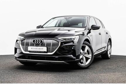 Audi e-tron 81.527 km 30.115 &euro; Hagen 58091