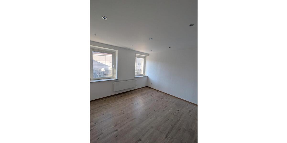 Etagenwohnung Hagen Hagen-Nord - 4 Zimmer, 122 m&sup2;, 1.050&euro; | Angebot:26568380