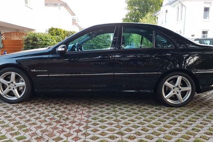 Mercedes-Benz C 32 AMG 190.000 km 11.900 &euro; Dortmund 44229