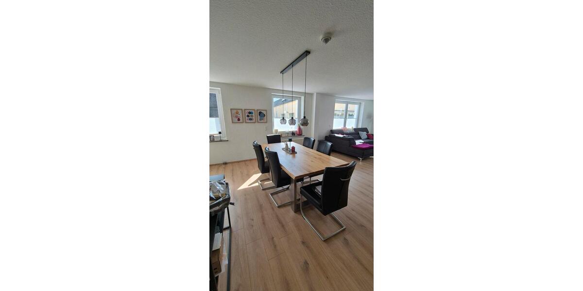Etagenwohnung Werl - 4 Zimmer, 135 m&sup2;, 985&euro; | Angebot:26642924