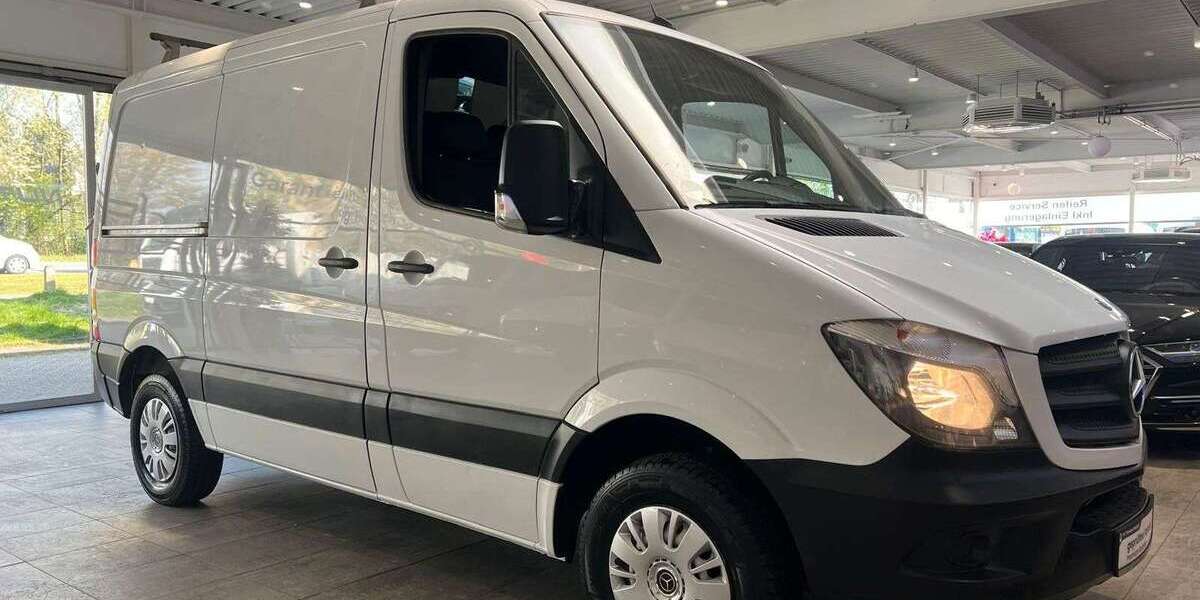 Mercedes-Benz Sprinter 165.000 km 12.890 &euro; Datteln 45711