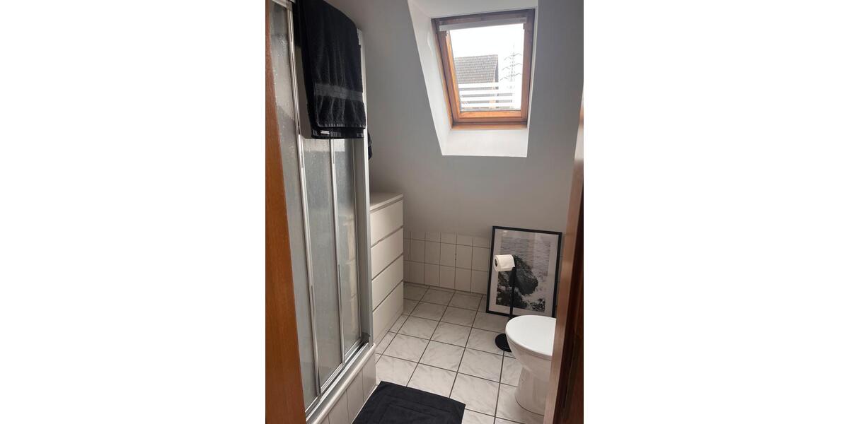 Dachgeschoßwohnung Werne - 2 Zimmer, 40 m&sup2;, 250&euro; | Angebot:26632806