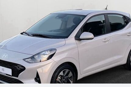 Hyundai i10 8.330 km 15.690 &euro; Lüdinghausen 59348
