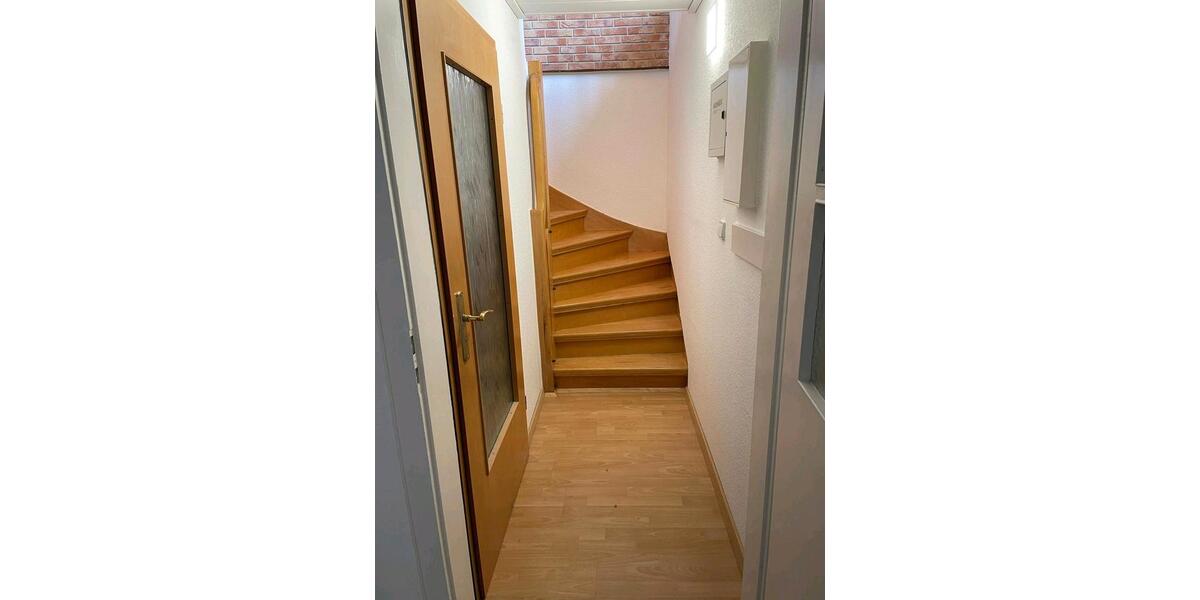 Dachgeschoßwohnung Hamm - 4 Zimmer, 106 m&sup2;, 845&euro; | Angebot:25766933