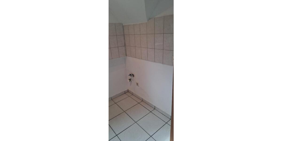 Dachgeschoßwohnung Werne - 2 Zimmer, 40 m&sup2;, 250&euro; | Angebot:26632806