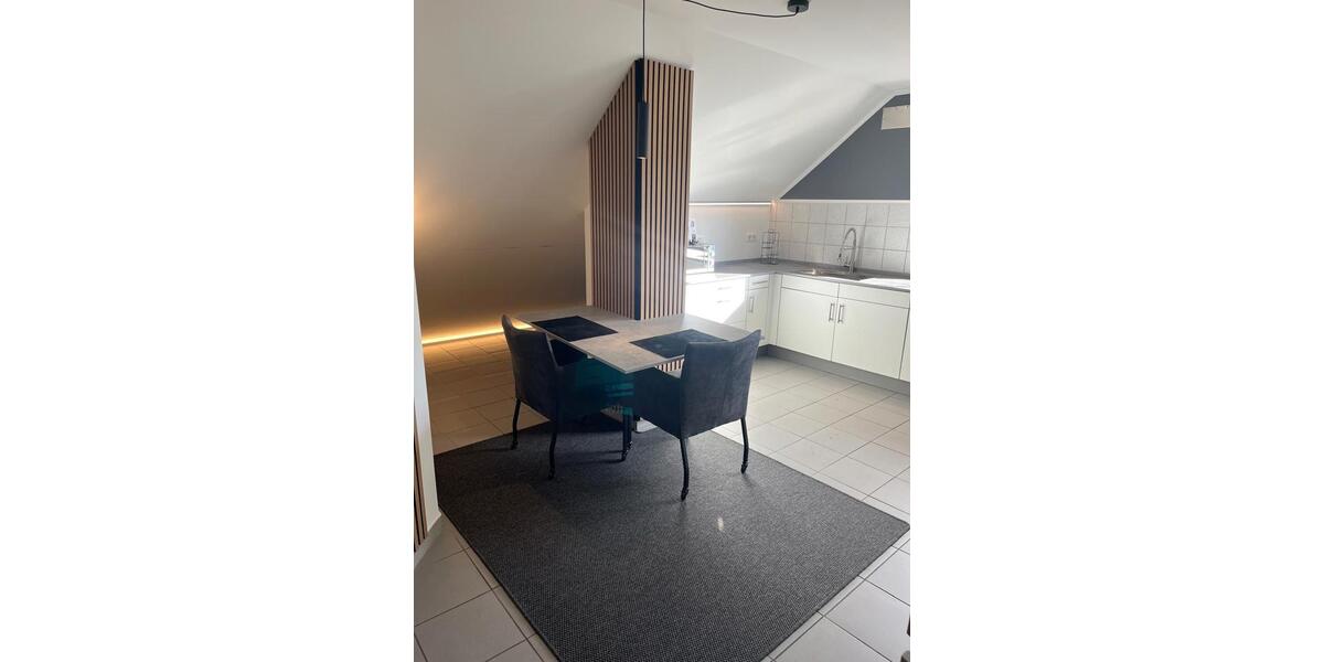 Dachgeschoßwohnung Drensteinfurt - 3 Zimmer, 95 m&sup2;, 1.200&euro; | Angebot:25616660