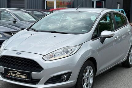 Ford Fiesta 43.246 km 7.350 &euro; Dortmund 44147