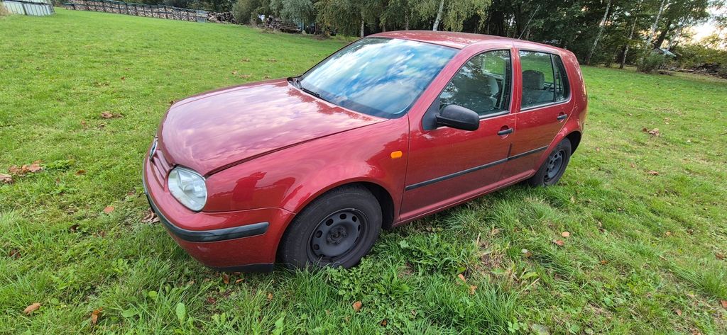 VW Golf 186.495 km 1.300 &euro; Kamen 59174