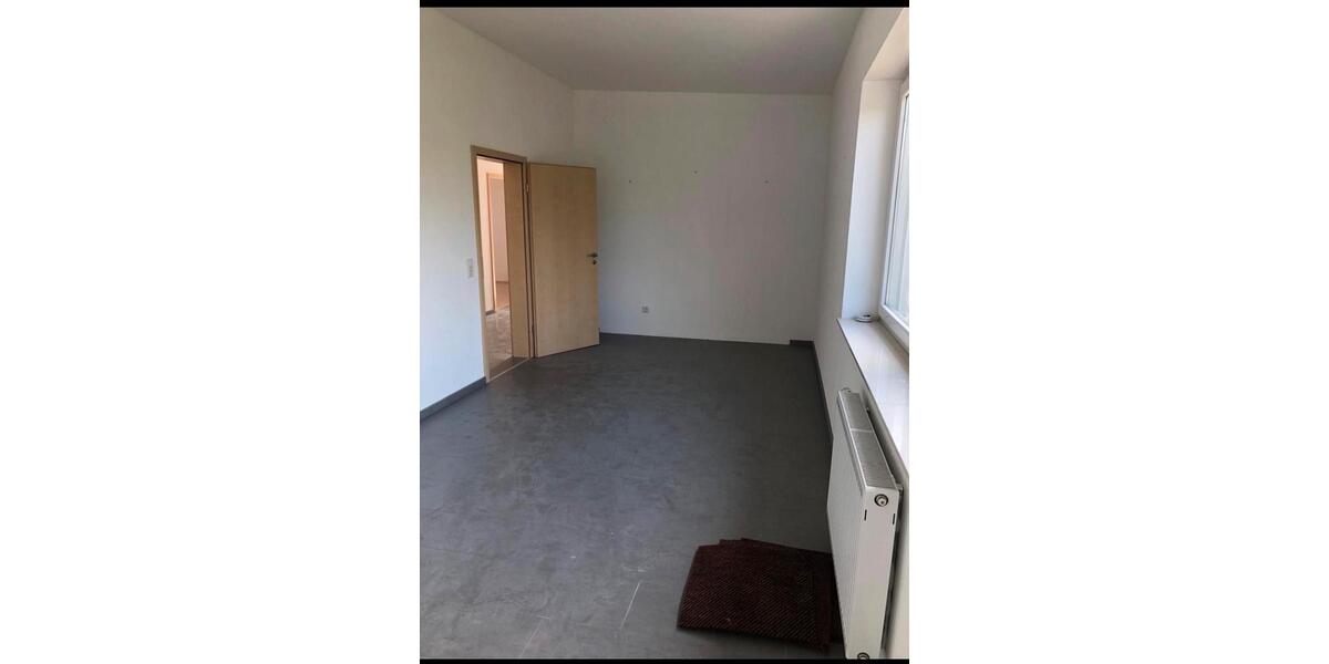Reihenhaus Holzwickede - 5 Zimmer, 200 m&sup2;, 1.600&euro; | Angebot:25352181