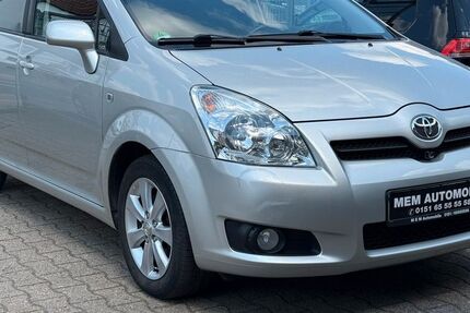 Toyota Corolla Verso 130.000 km 6.850 &euro; Hamm 59077