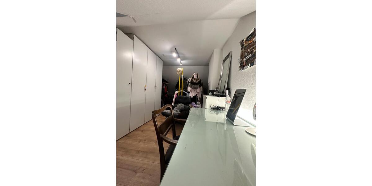 Etagenwohnung Dortmund Hombruch - 4 Zimmer, 85 m&sup2;, 310.000&euro; | Angebot:26126913