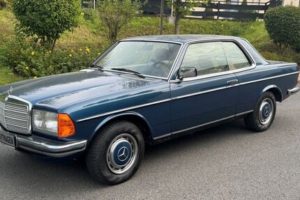 Mercedes-Benz 230 163.000 km 12.950 &euro; Dortmund 44269