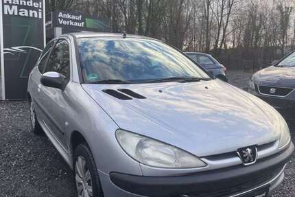 Peugeot 206 172.000 km 2.489 &euro; Unna 59423