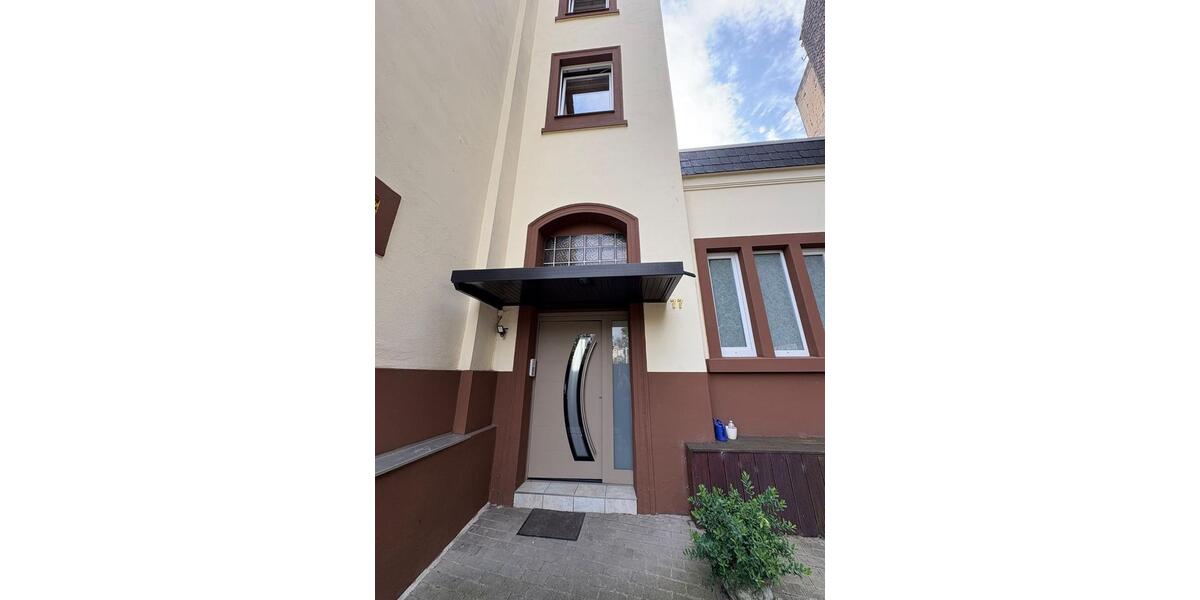Dachgeschoßwohnung Hagen Hagen-Nord - 5 Zimmer, 120 m&sup2;, 900&euro; | Angebot:25146288