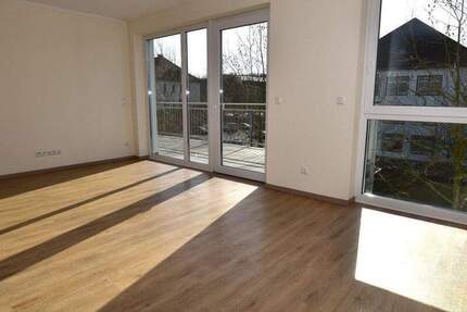 Wohnung Hemer - 2 Zimmer, 83 m&sup2;, 995&euro; | Angebot:26470808