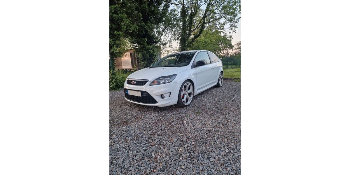 Ford Focus 103.000 km 5.500 &euro; Nordkirchen 59394