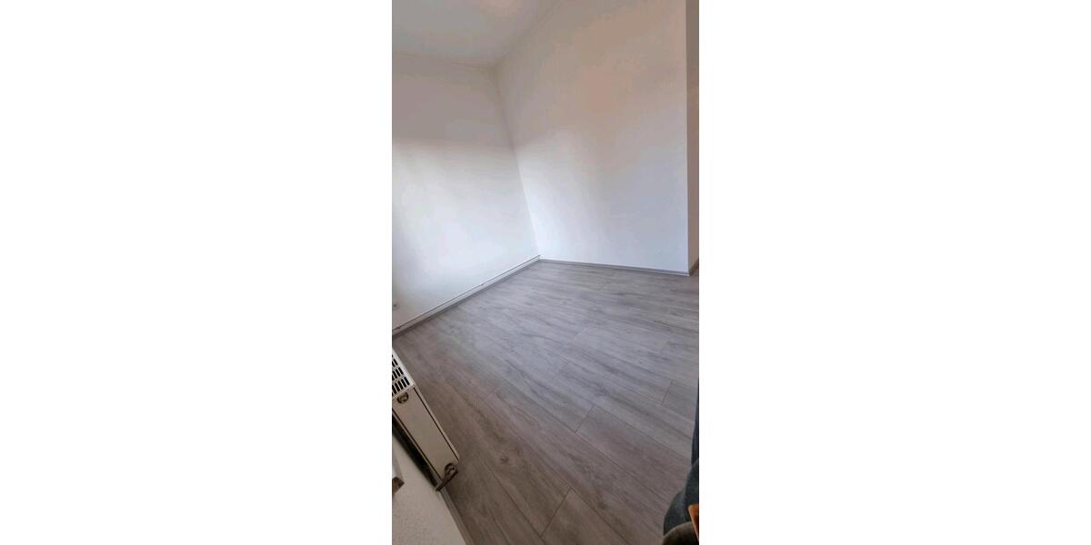 Etagenwohnung Iserlohn - 3 Zimmer, 75 m&sup2;, 590&euro; | Angebot:25957361
