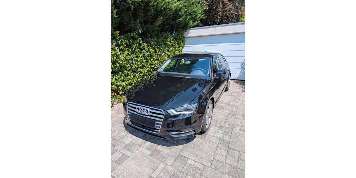 Audi A3 136.000 km 8.900 &euro; Hamm 59063