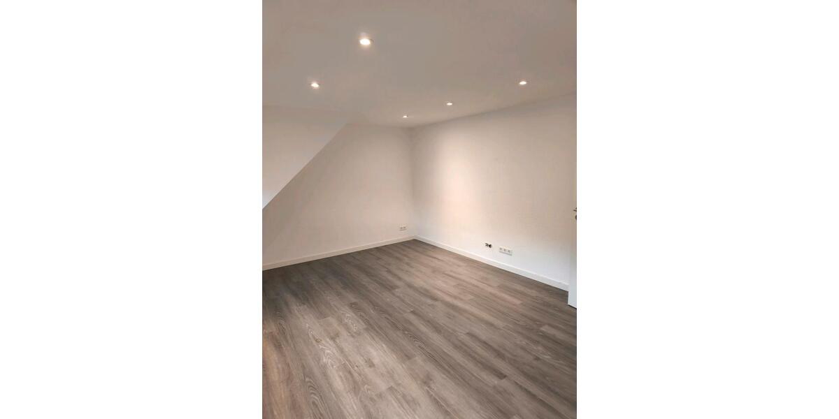 Dachgeschoßwohnung Hamm Berge - 3 Zimmer, 60 m&sup2;, 650&euro; | Angebot:25404186