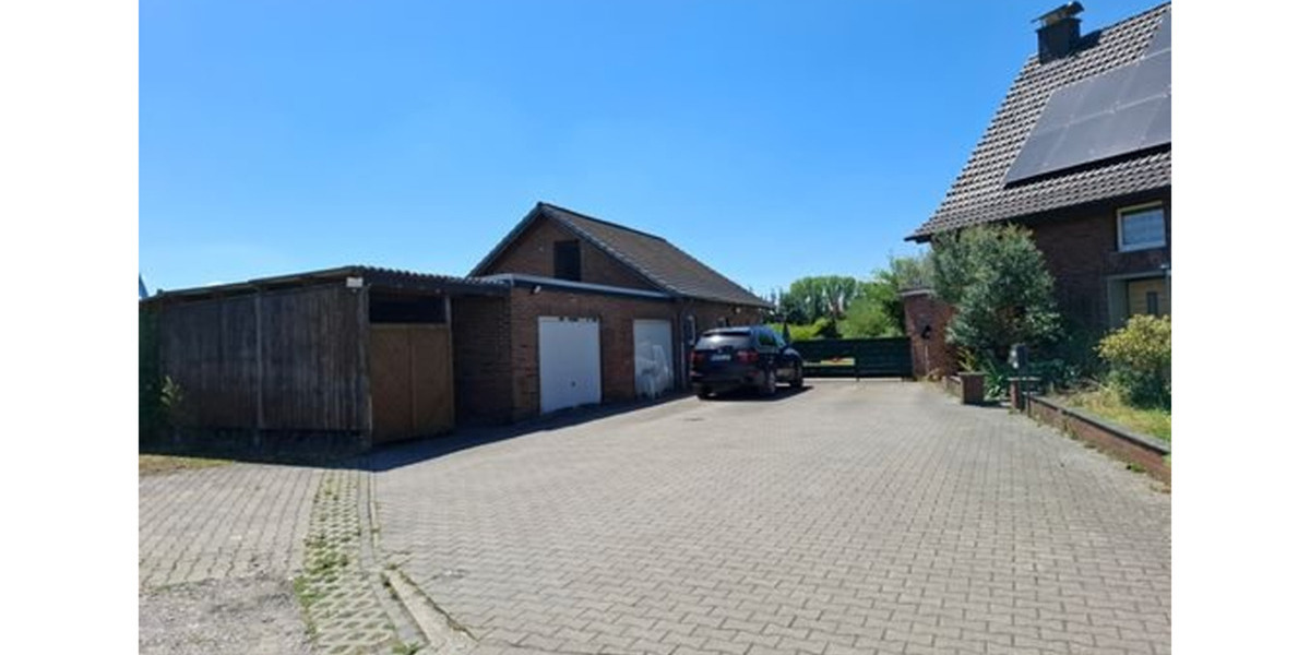 Einfamilienhaus Hamm Braam-Ostwennemar - 9 Zimmer, 270 m&sup2;, 660.000&euro; | Angebot:25840866