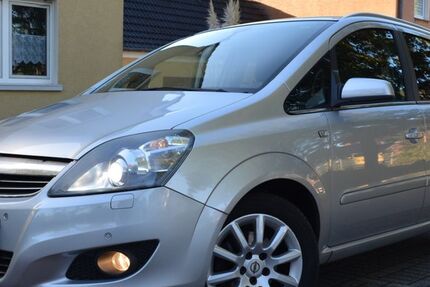 Opel Zafira 107.000 km 5.790 &euro; Bergkamen 59192