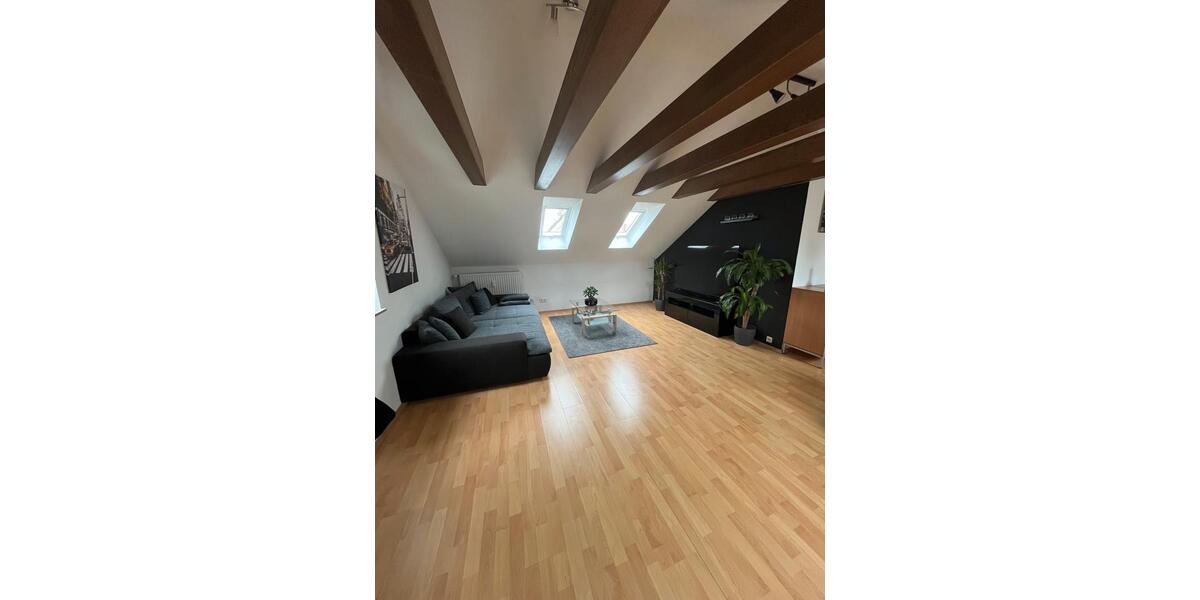 Dachgeschoßwohnung Hamm - 1.5 Zimmer, 50 m&sup2;, 550&euro; | Angebot:25636024