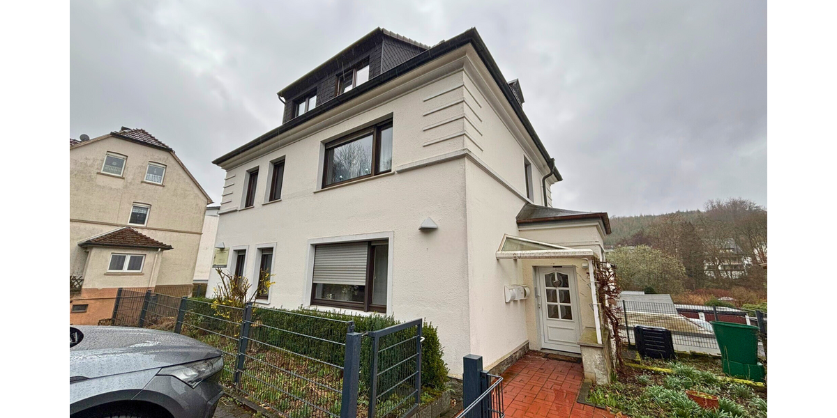 Einfamilienhaus Hemer - 9 Zimmer, 166 m&sup2;, 229.000&euro; | Angebot:25998392