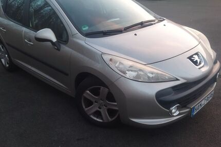 Peugeot 207 229.000 km 1.790 &euro; Hamm 59067