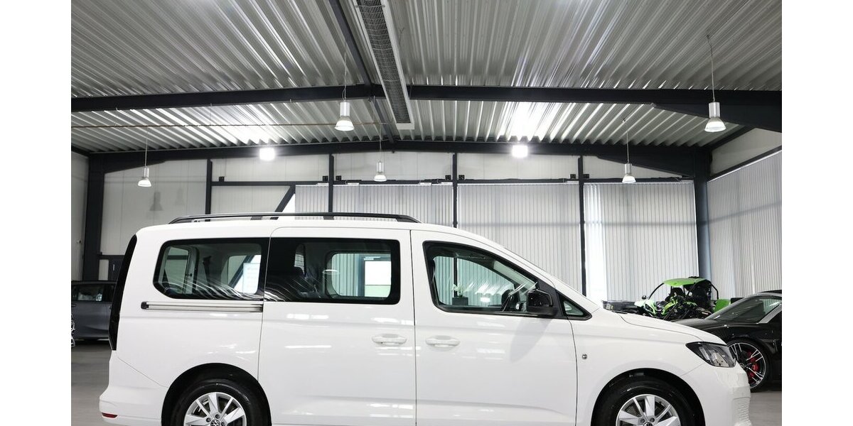 VW Caddy Maxi KOMBI 2.0 TDI 4M LIFE IQ ALLRAD OPTIK 95.000 km 28.991 &euro; Hamm 59077