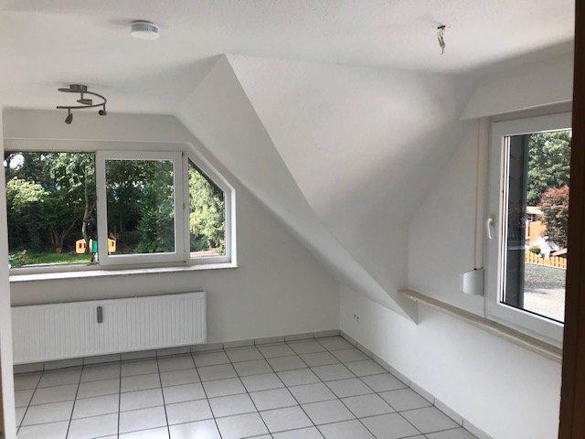 Dachgeschoßwohnung Werne - 2 Zimmer, 40 m&sup2;, 250&euro; | Angebot:26632806