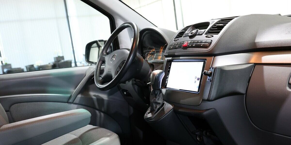 Mercedes-Benz Viano 2.2 CDI EDITION LANG / 6-SITZE / AUTOMATIK 132.000 km 17.991 &euro; Hamm 59077